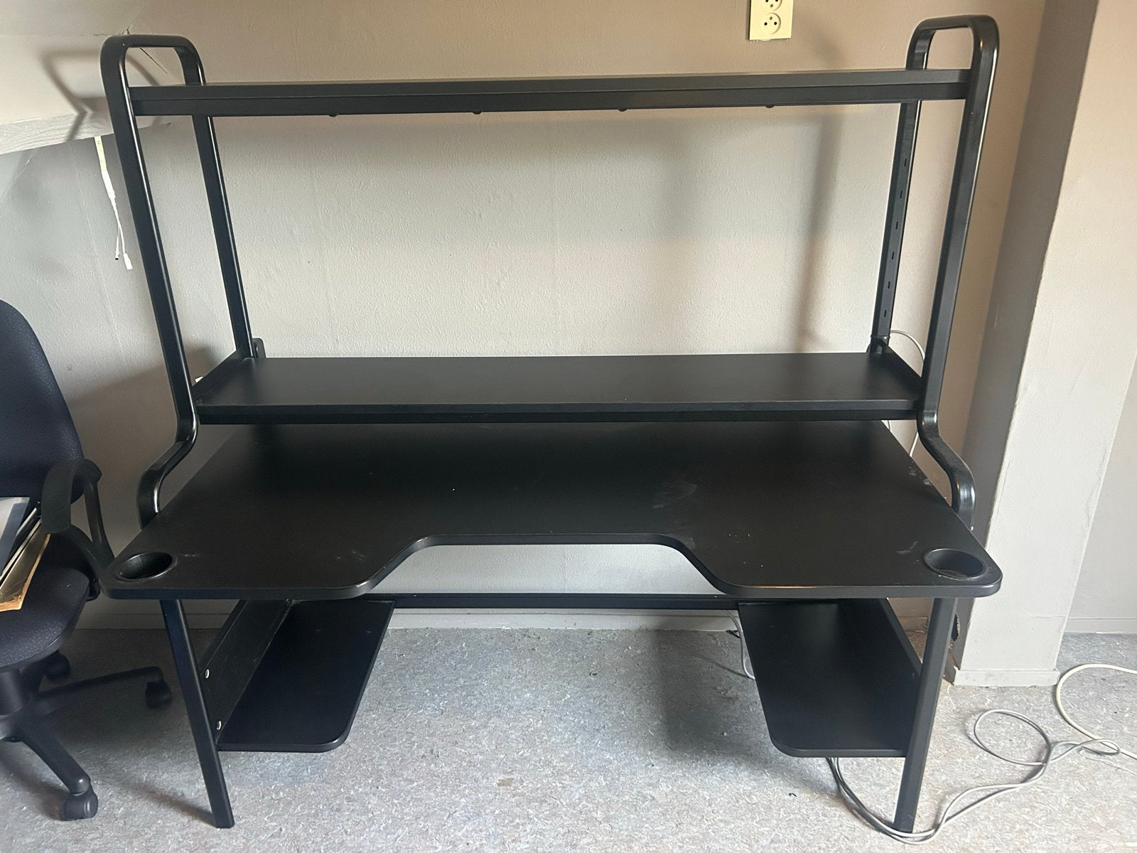 IKEA Gamingbureau - Zwart, 140x74x146 cm, Ophalen, Gebruikt, Spaanplaat of MDF, IKEA