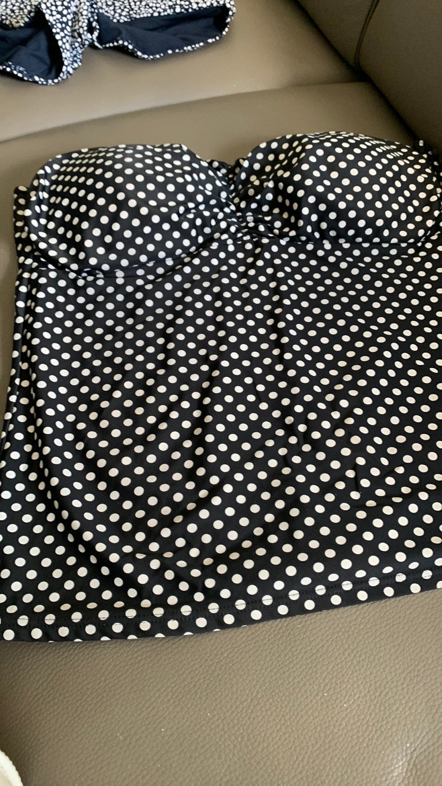 Bovenstukje tankini maat xl, Ophalen, Zo goed als nieuw, Zwart