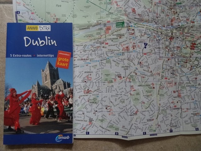 Dublin ; anwb extra reisgids , met de plattegrond, Europa, Ophalen of Verzenden, Zo goed als nieuw, Reisgids of -boek