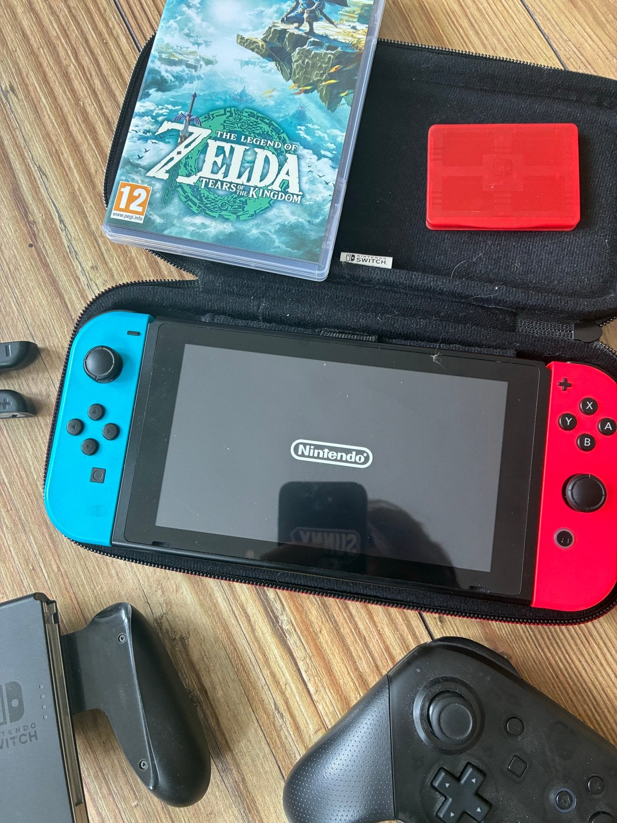 Nintendo Switch met Zelda: Tears of the Kingdom en extra's, Met 2 controllers, Ophalen of Verzenden, Switch Original, Gebruikt