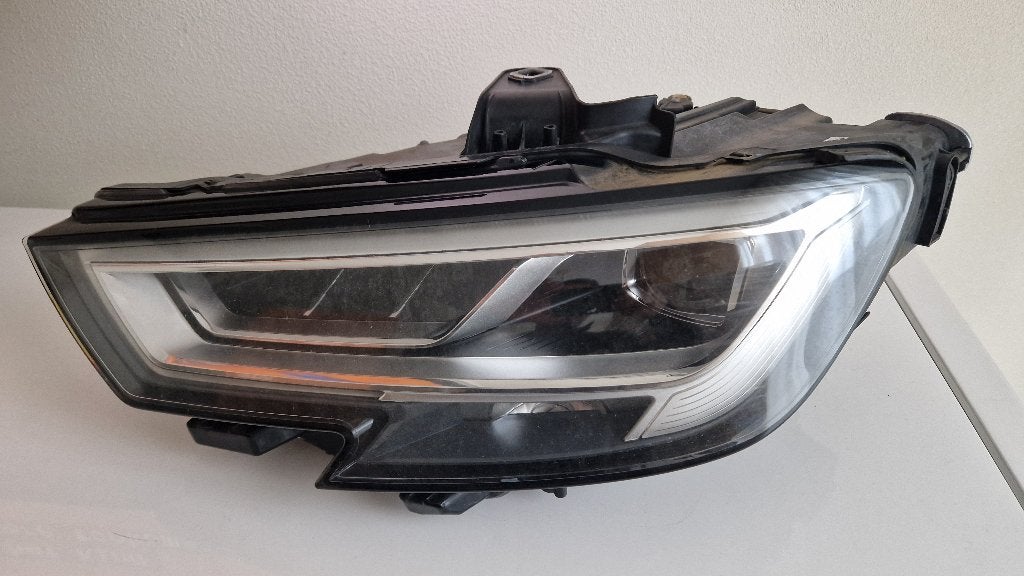 Matrix koplamp Audi A3 8V Facelift Links Defect 8V0941035, Ophalen of Verzenden, Gebruikt, Audi