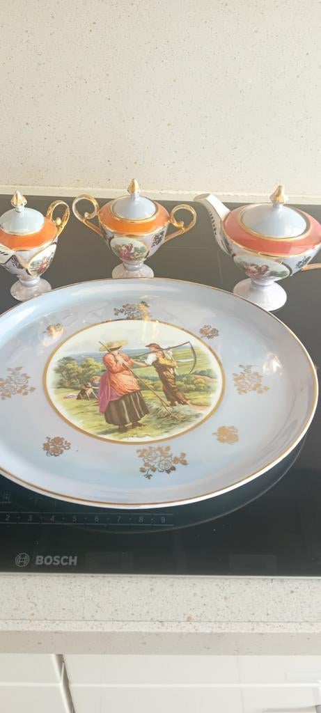 Chinees porseleinen theeservies met plateau, Ophalen