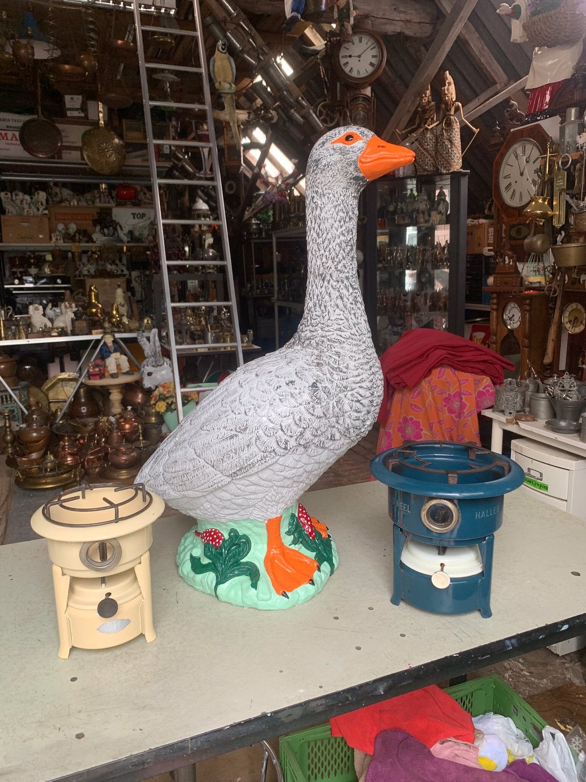 Grote betonnen Gans, Ophalen of Verzenden, Zo goed als nieuw
