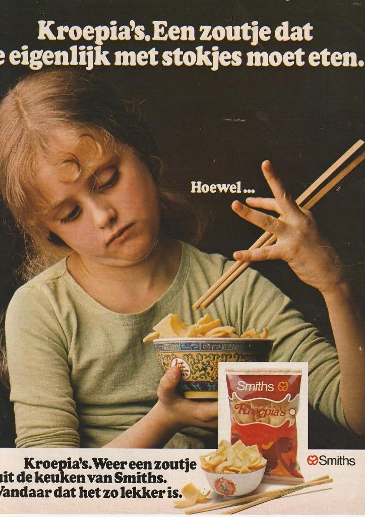 Retro reclame 1974 Smiths chips meisje met kroepia's, Verzamelen, Retro, Verzenden, Overige typen