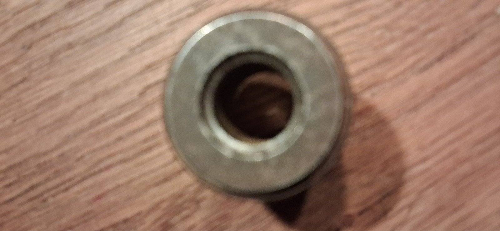 Antieke knopenpers met grote voorraad knopen, Hobby en Vrije tijd, Ophalen of Verzenden, Gebruikt, Knoop of Knopen