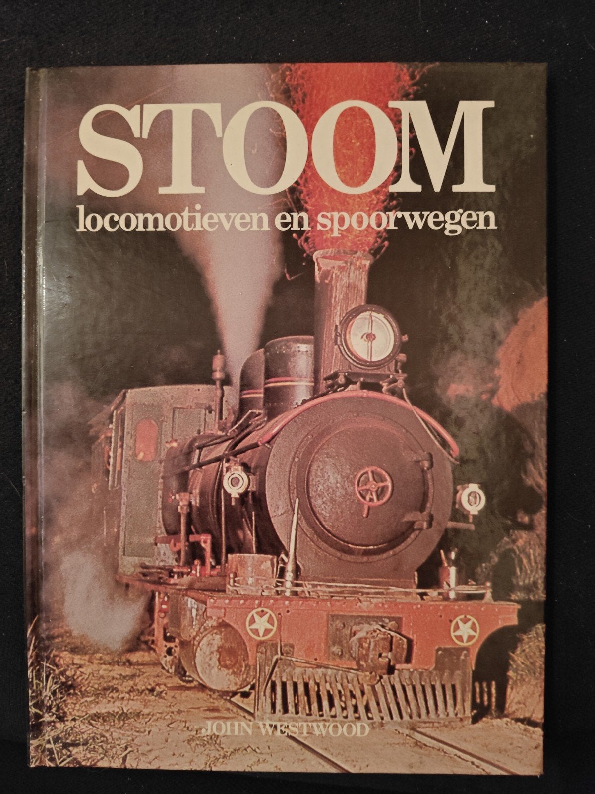 Stoom: locomotieven en spoorwegen - John Westwood, Boeken, Techniek, Ophalen of Verzenden, Gelezen, Overige onderwerpen, John Westwood