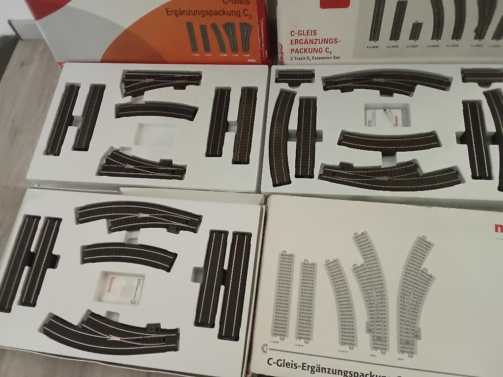 Marklin C-rails uitbreding sets C2,C3 en C4, Hobby en Vrije tijd, Modeltreinen | H0, Wisselstroom, Rails, Ophalen of Verzenden