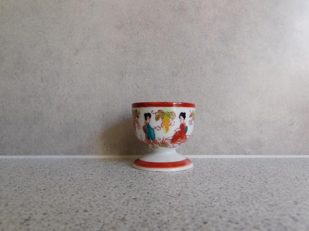 Eierdop Bone China Theeceremonie Made in Japan, Antiek en Kunst, Ophalen of Verzenden