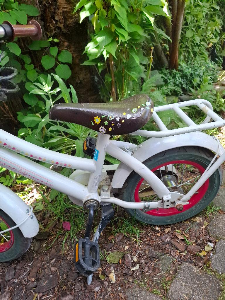 Kinderfiets wit, Ophalen, Terugtraprem, Gebruikt, Onbekend