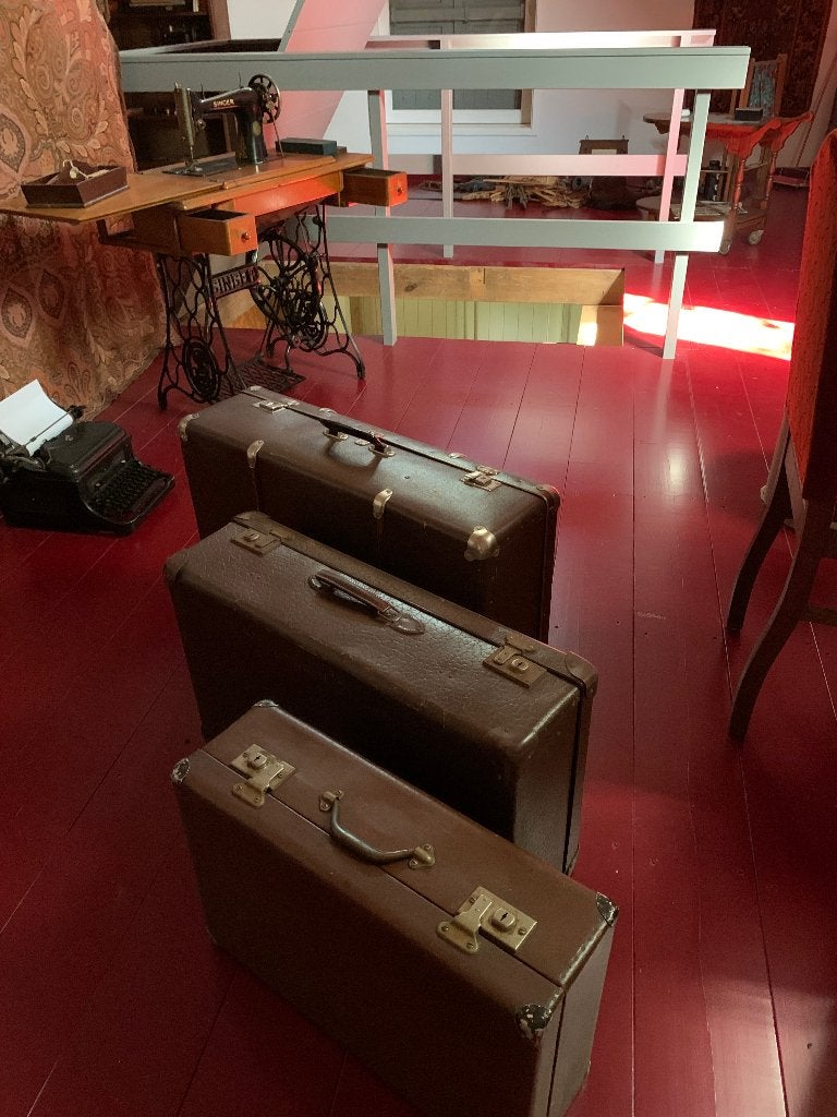 Oude koffers, Ophalen