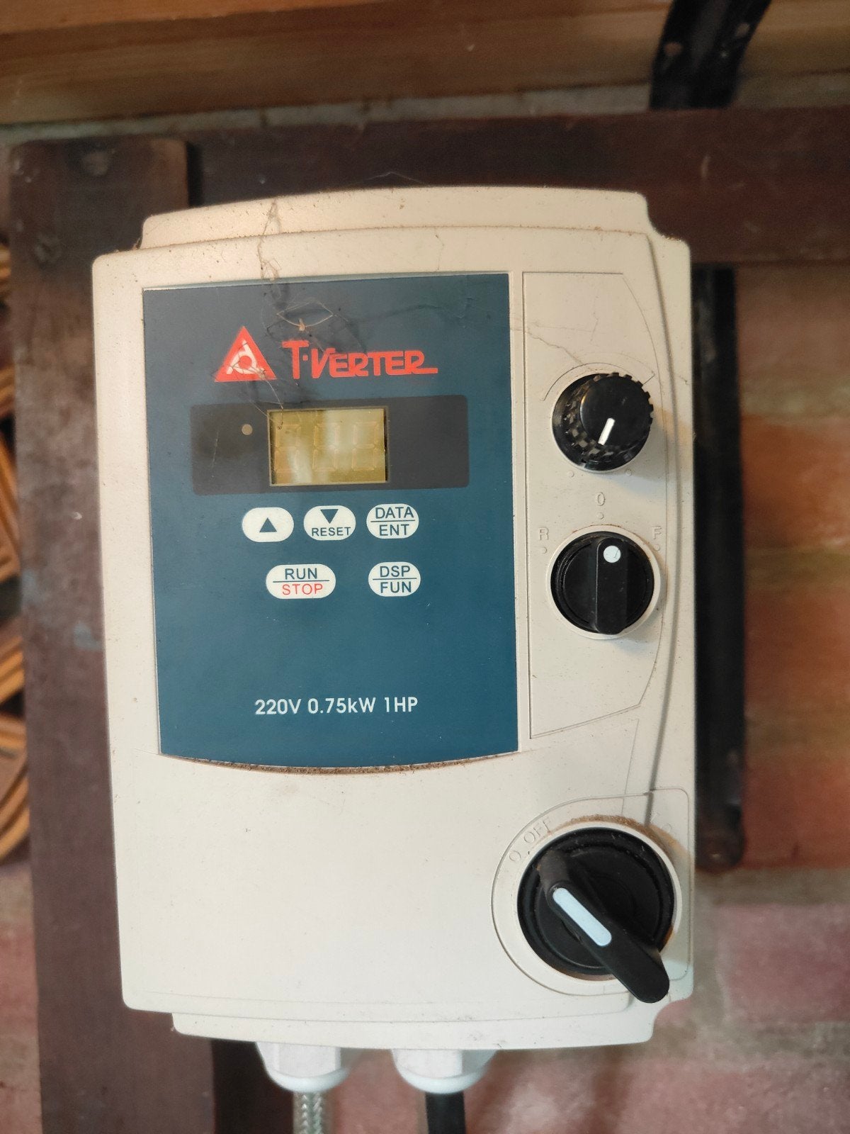 T-Verter Frequentie Regelaar 220V 0.75kW 1HP Stekker Klaar, Ophalen of Verzenden