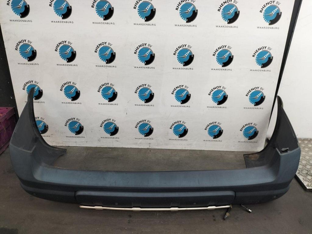 VOLVO XC70 2.4 D5 Comfort Line  BUMPER ACHTER 2004, Gebruikt, Ophalen of Verzenden, Stiba lid, Achter