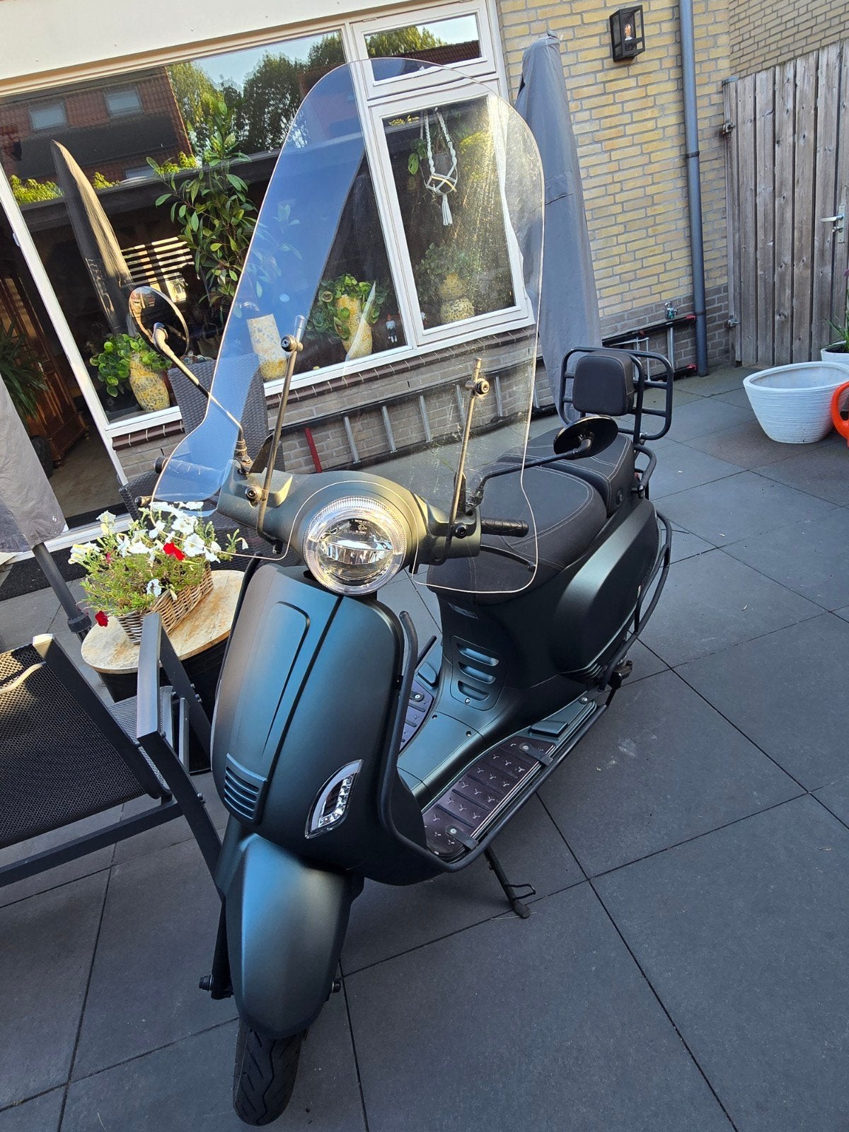Senzo Riva Lux Scooter - Zo goed als nieuw, Geel Kenteken, Ophalen