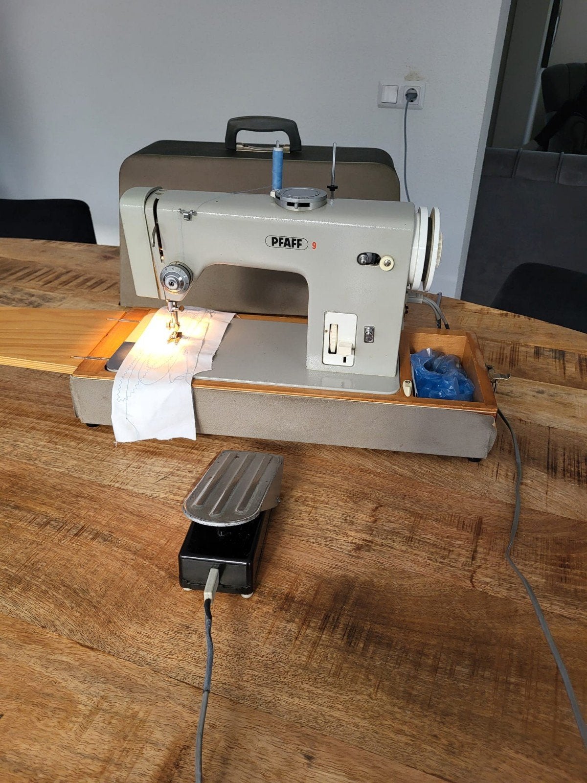 Pfaff 90 naaimachine - Goed werkend, Ophalen, Gebruikt, Naaimachine, Pfaff