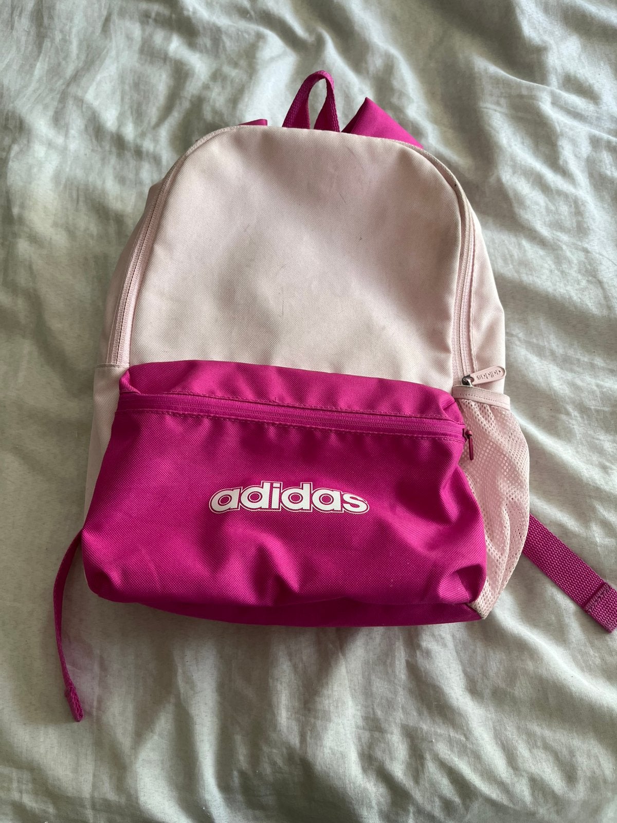 Adidas kindertas, Ophalen of Verzenden, Zo goed als nieuw, Overige merken