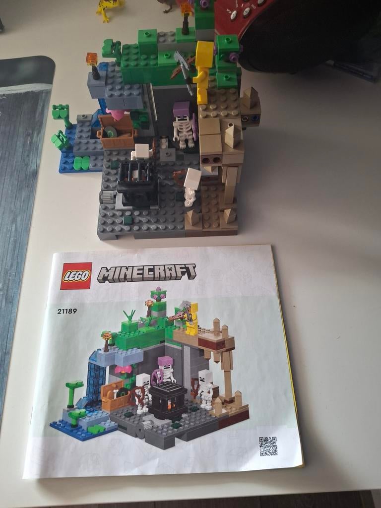Lego Minecraft 21189 - De skeletkerker compleet met boekje, Compleet, Gebruikt, Minecraft, Lego