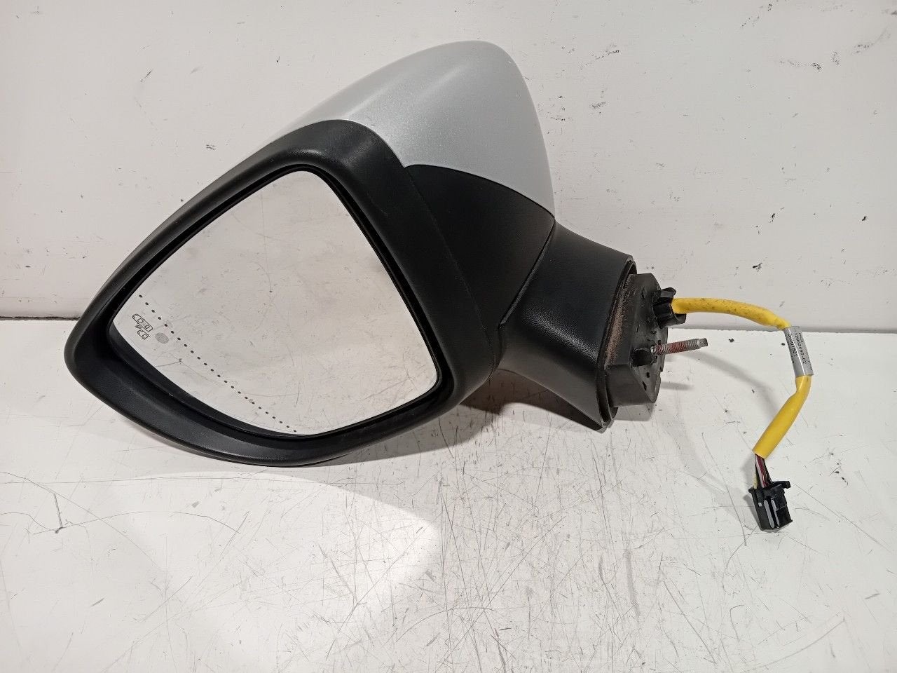 Spiegel buiten links elektrisch Renault Captur, Auto-onderdelen, Spiegels, Onderdelen@venauto.nl, Van der Ven Autorecycling B.V.