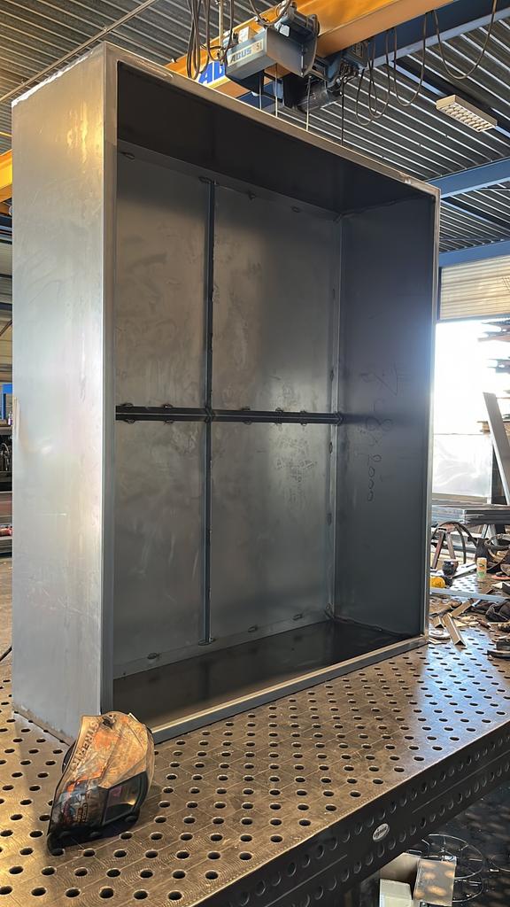 Foto 4 van Cortenstalen houtopslag 200x200x40 met of zonder achterwand!