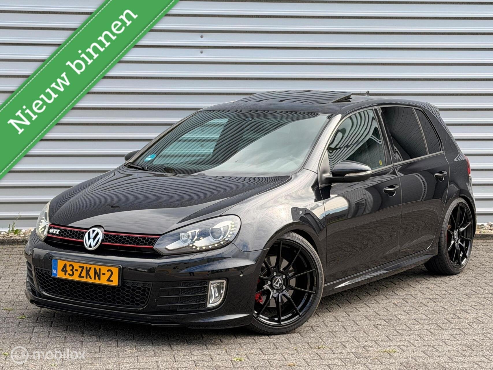 Volkswagen Golf 2.0 GTI DSG Edition 35 | Pano | DCC, Auto's, Euro 5, Gebruikt, 4 cilinders, 1984 cc
