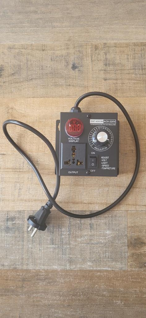 DXT-4000W Thyristor Elektrische Spanningsregelaar, Verzenden, Zo goed als nieuw, Overige typen
