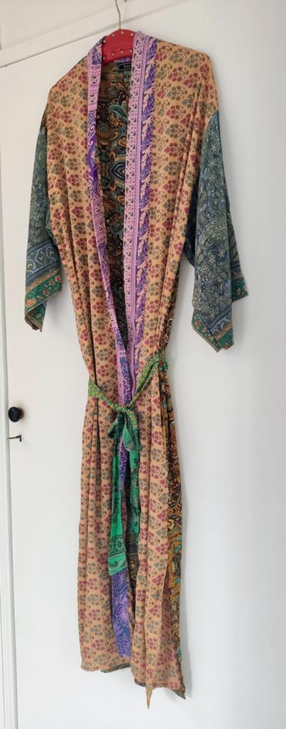 Prachtige kleurrijke zijden kimono, ochtendjas van Wauw, Wauw, Ophalen of Verzenden, Zo goed als nieuw
