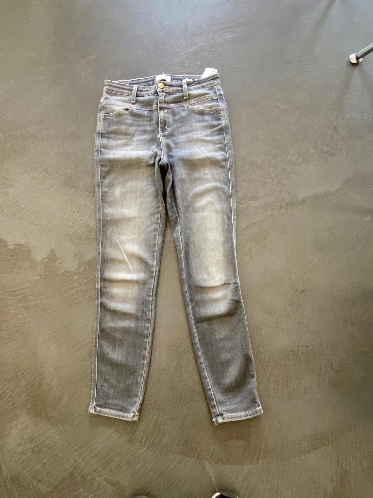 J597 Closed maat W28=S=36 Jeans spijkerbroek broek grijs, Closed, Ophalen of Verzenden, Zo goed als nieuw, W28 - W29 (confectie 36)