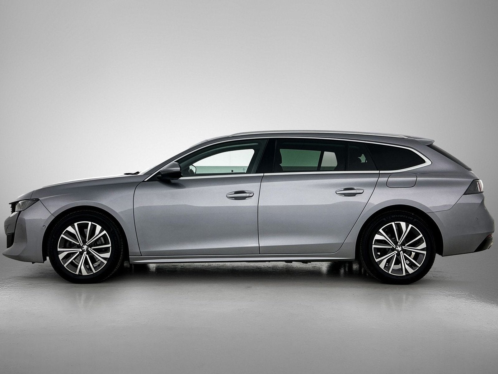 Peugeot 508 1.6 Hybrid Active Pack E-eat8 5d 132kw | Navi |, Auto's, Automaat, Gebruikt, 4 cilinders, Leder en Stof