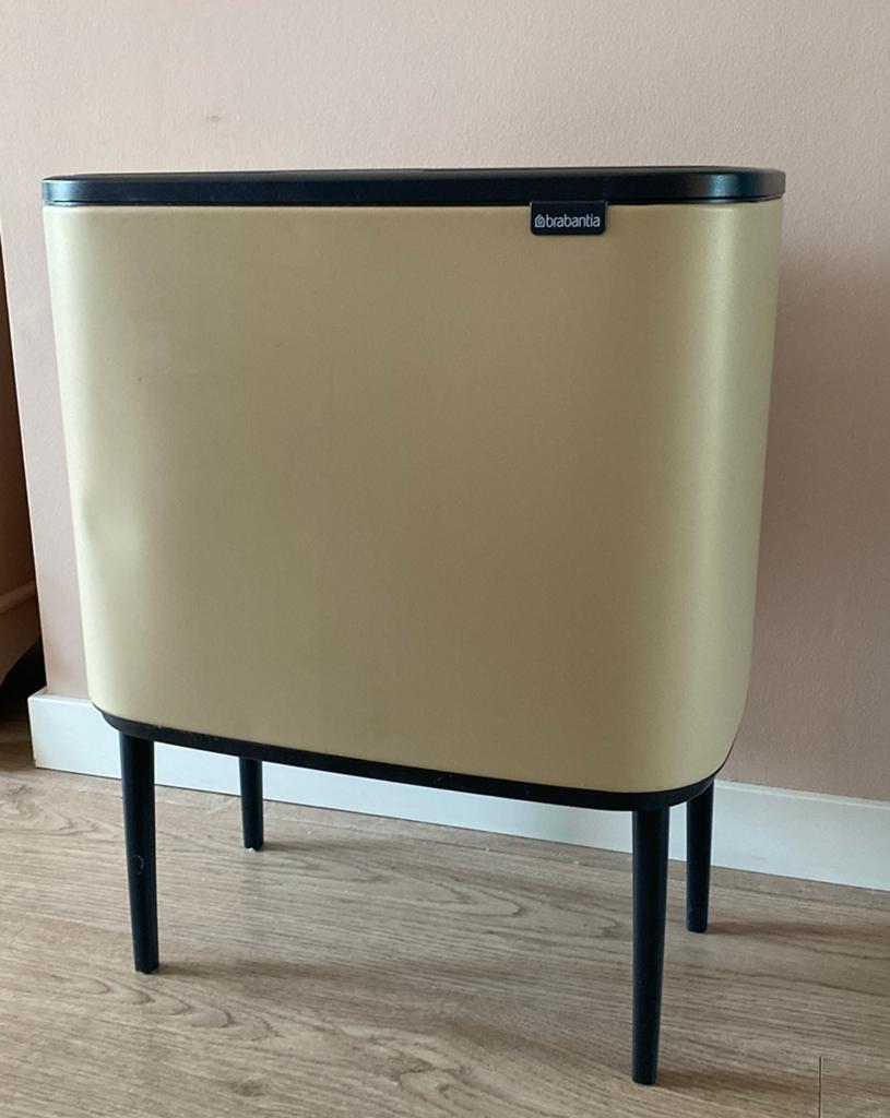 Brabantia Bo Touch Bin Prullenbak/Afvalscheiding., Ophalen, 50 tot 75 cm, 40 liter of meer, Zo goed als nieuw