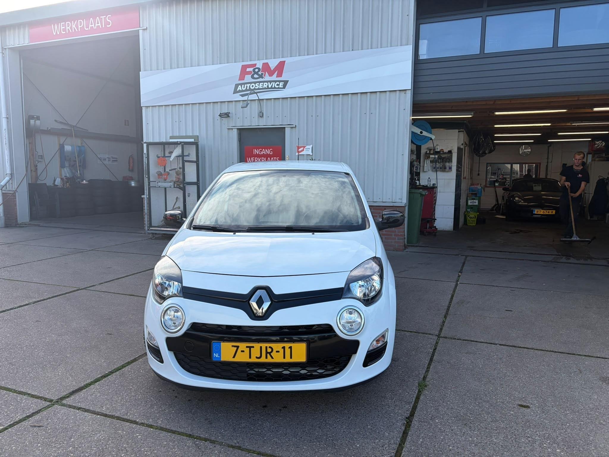 Renault Twingo 1.2 16V Dynamique Airco, cruise, radio, Voorwielaandrijving, Gebruikt, 4 cilinders, 4 stoelen