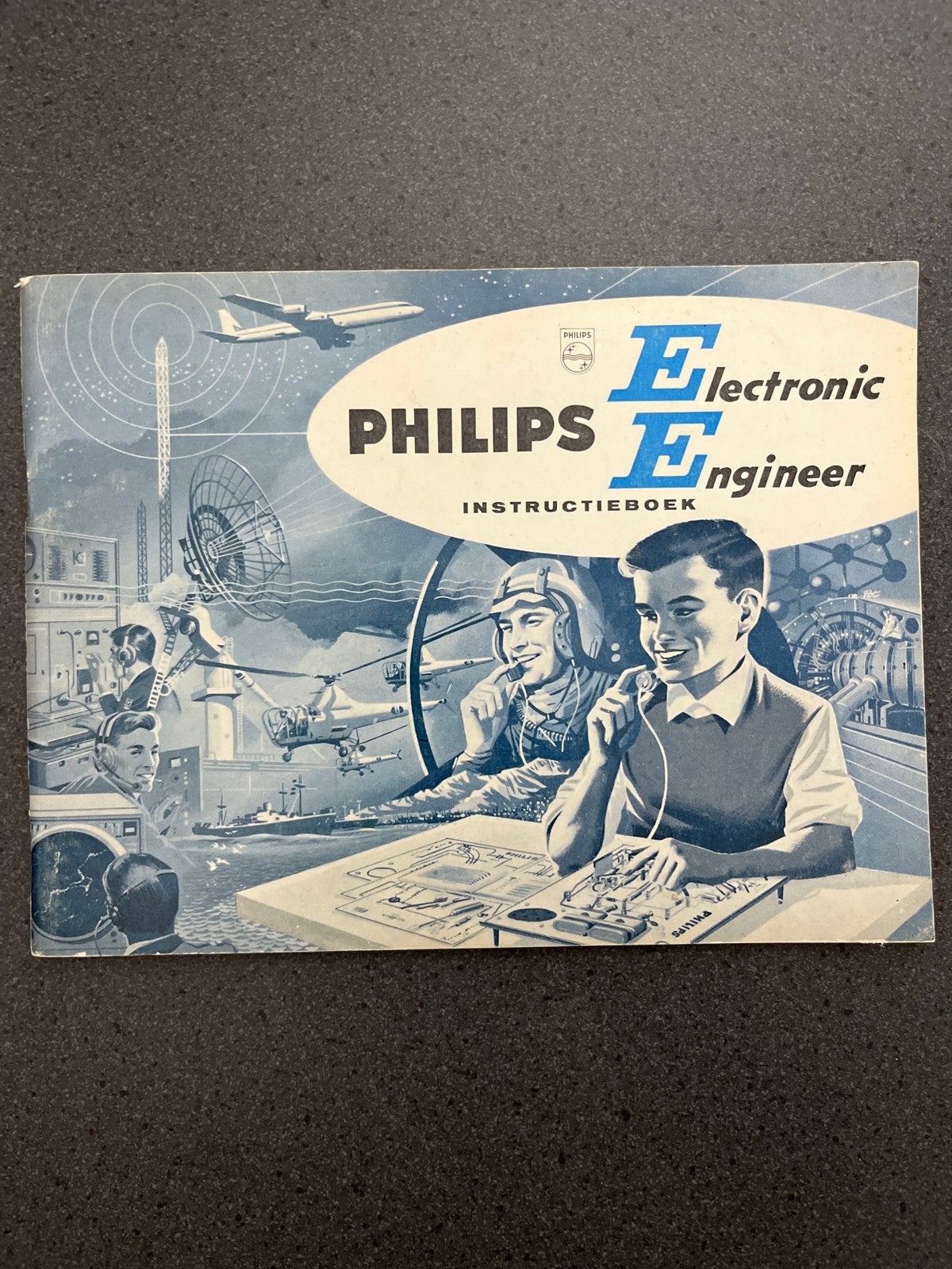 Philips Electronic Engineer Instructieboek (Vintage), Ophalen of Verzenden, Beta, Gelezen, Overige niveaus