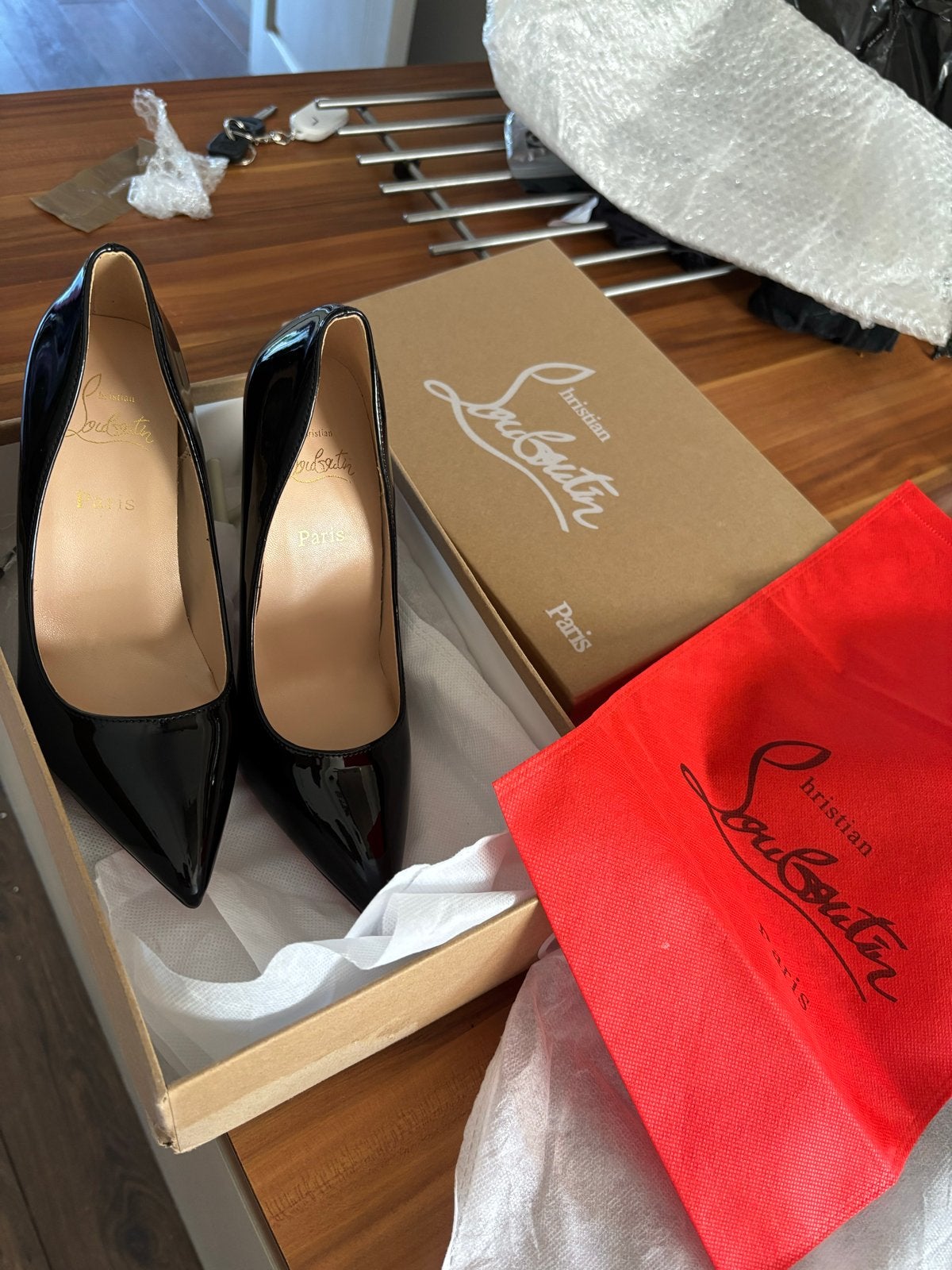Christian Louboutin Hakken - Maat 38 - 120mm Hakhoogte, Zwart, Ophalen of Verzenden, Zo goed als nieuw, Schoenen met hoge hakken