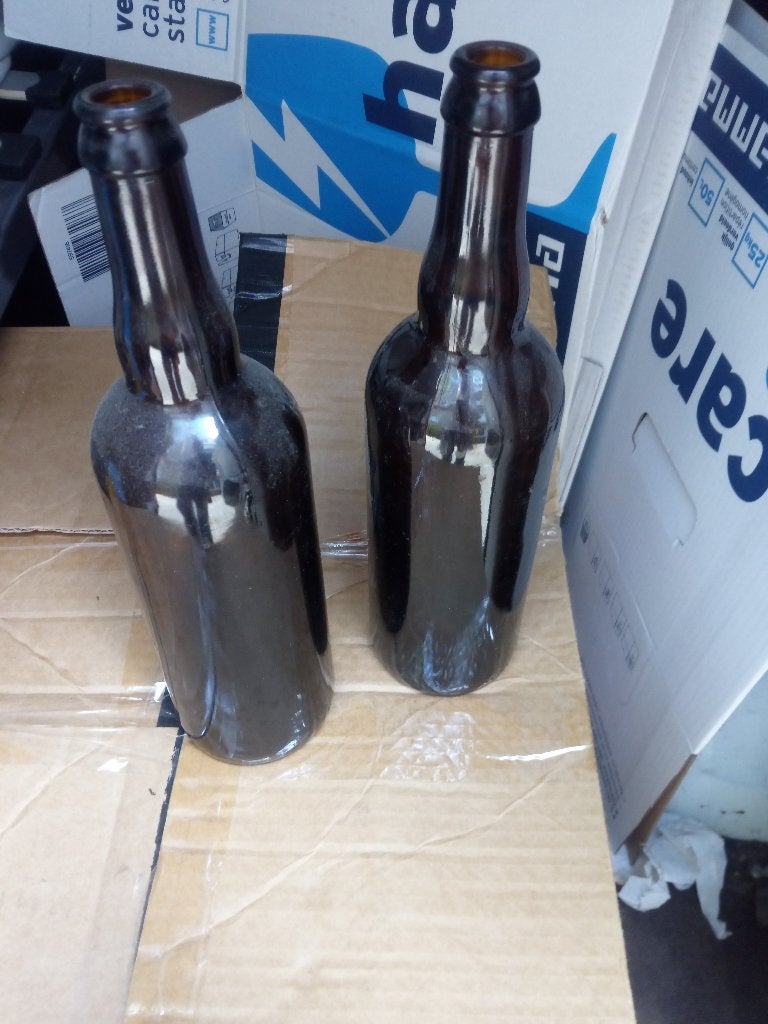 glazen flessen 0,75L, doos vol, Hobby en Vrije tijd, Overige Hobby en Vrije tijd, Ophalen of Verzenden, Zo goed als nieuw