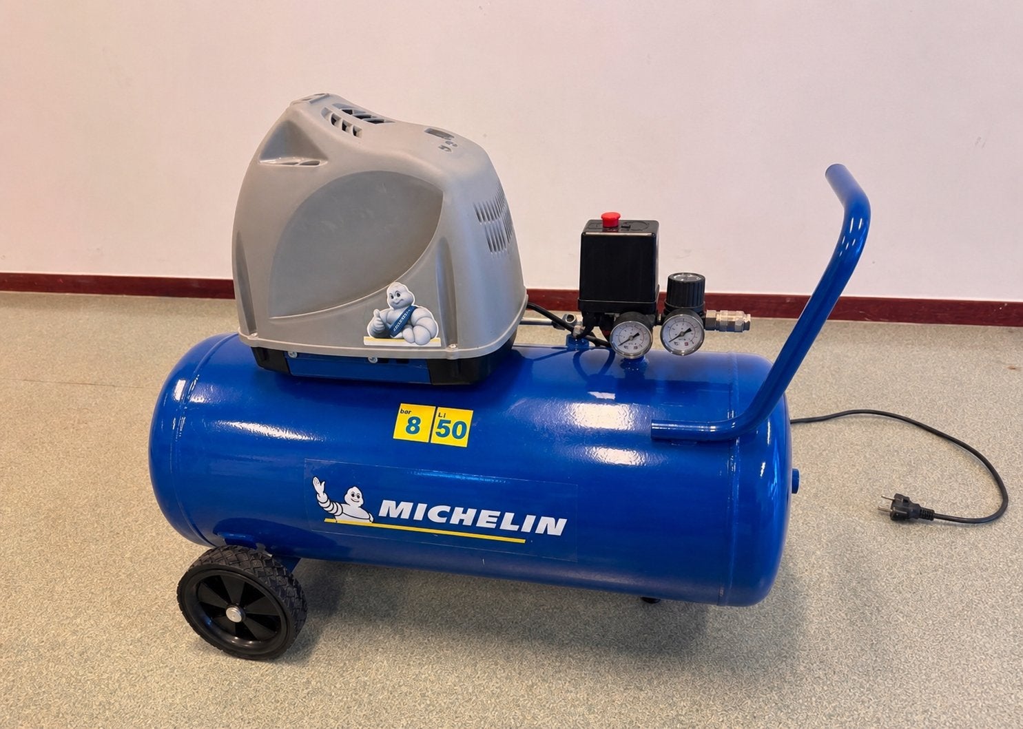 Michelin 50L Compressor - Zo goed als nieuw!, Ophalen, 6 tot 10 bar, Zo goed als nieuw, Minder dan 200 liter/min