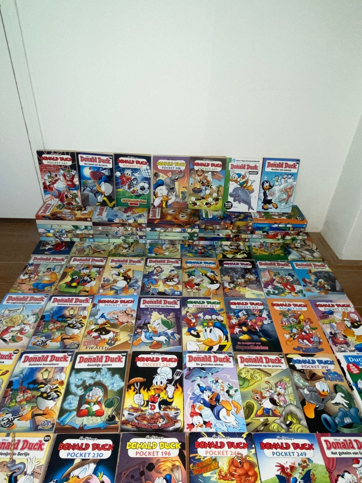 Grote DonaldDuck verzameling: (dubbel)pockets, specials, etc, Verzenden, Complete serie of reeks, Europa, Zo goed als nieuw