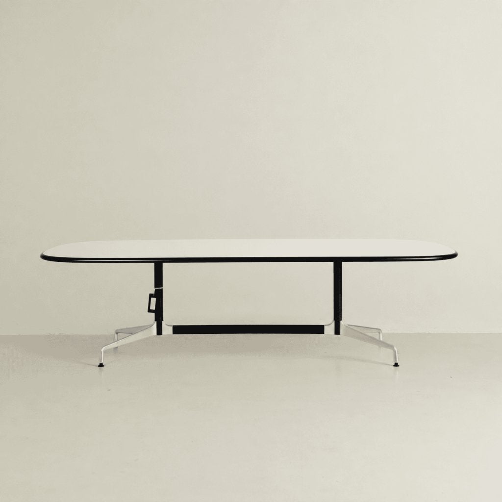 Vitra Segmented Table Tafel Wit (280 x 130 cm) - Chroom, 100 tot 150 cm, Niet ingevuld, 200 cm of meer, Zo goed als nieuw