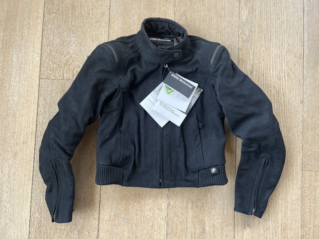 Nieuwe BMW Atlantis 5 dames motorjas maat 18 = korte maat 36, Motoren, Kleding | Motorkleding, Kinderen, Jas | leer, Ophalen of Verzenden