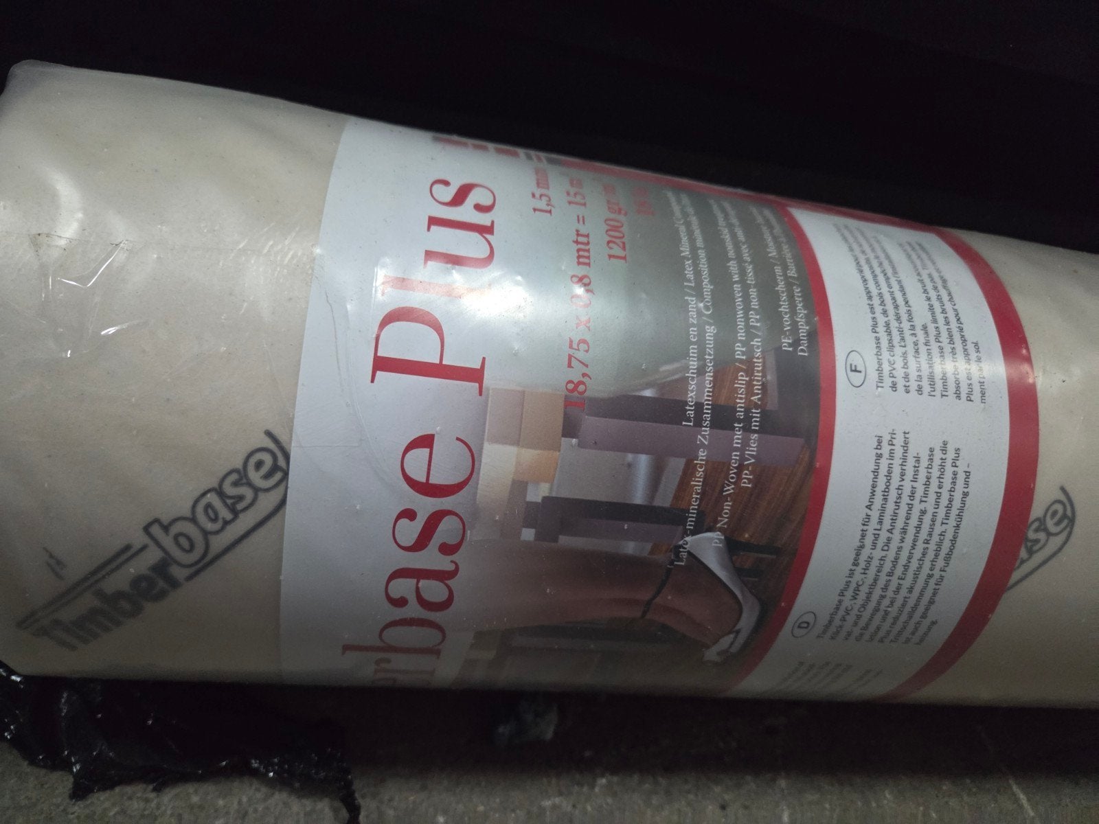 Nieuwe ondervloer rol Timberbase Plus 1.5mm, Ophalen of Verzenden, Nieuw, 10 tot 25 m², Overige typen