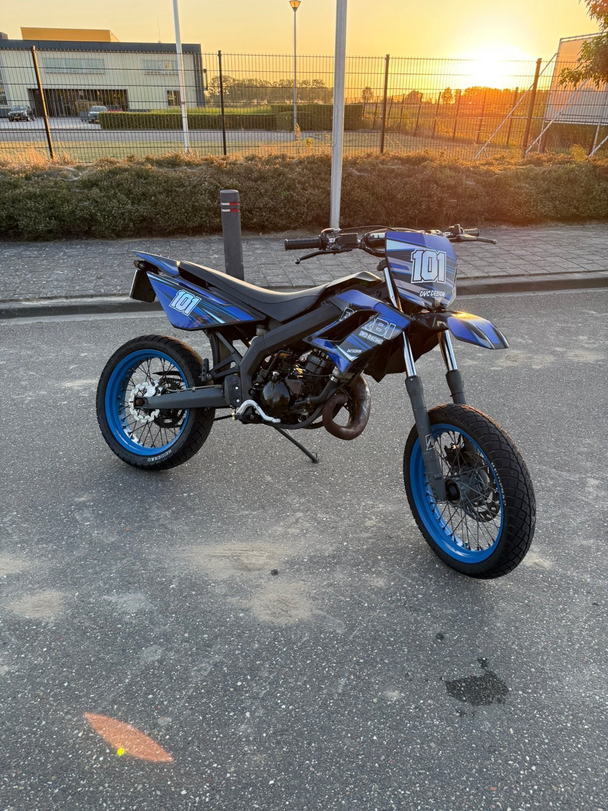 DERBI SENDA, Ophalen, 6 versnellingen, Maximaal 45 km/u, Zo goed als nieuw