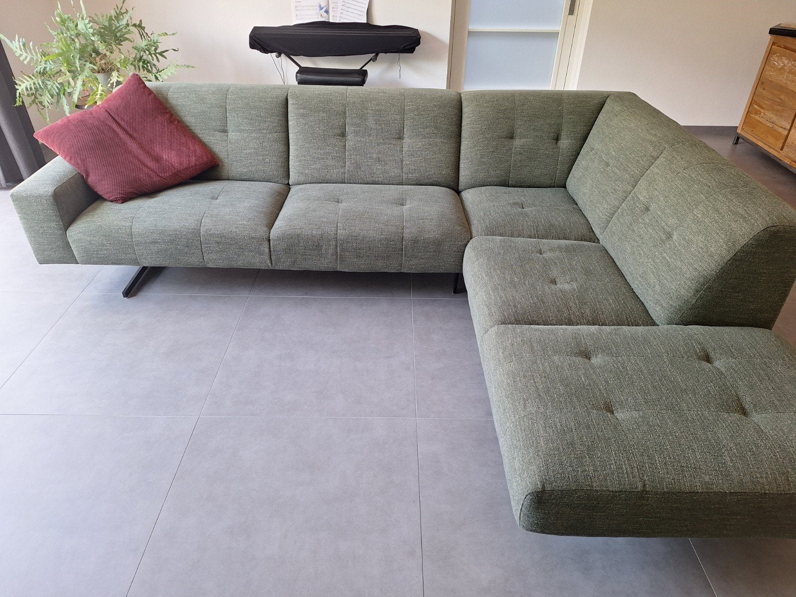verkocht: Montel Traffic Hoekbank - Leaf Forest Green, 250 tot 300 cm, Gebruikt, Hoekbank, Stof
