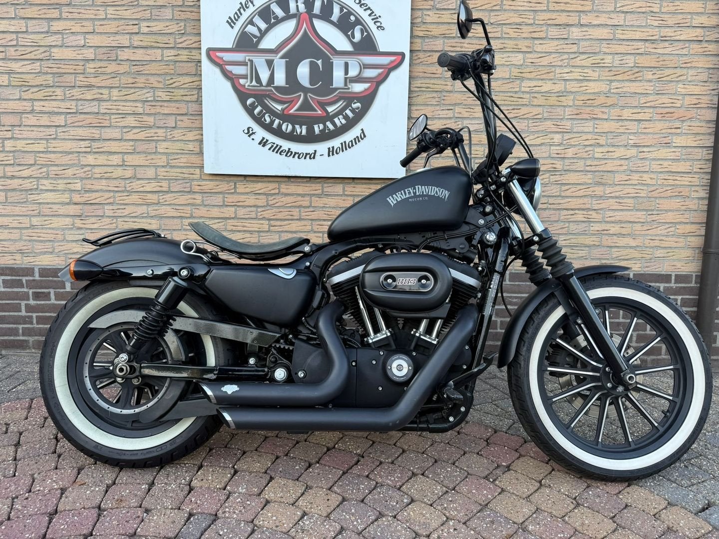 HARLEY-DAVIDSON SPORTSTER IRON XL 883 N (bj 2013), 2 cilinders, HARLEY-DAVIDSON, Bedrijf, Onbekend