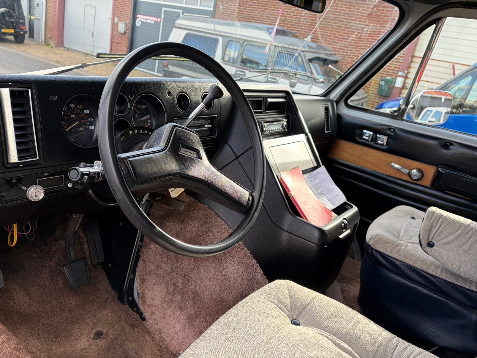 Low top netjes org lak 💥 lpg. Oldtimer, Bedrijf, Te koop