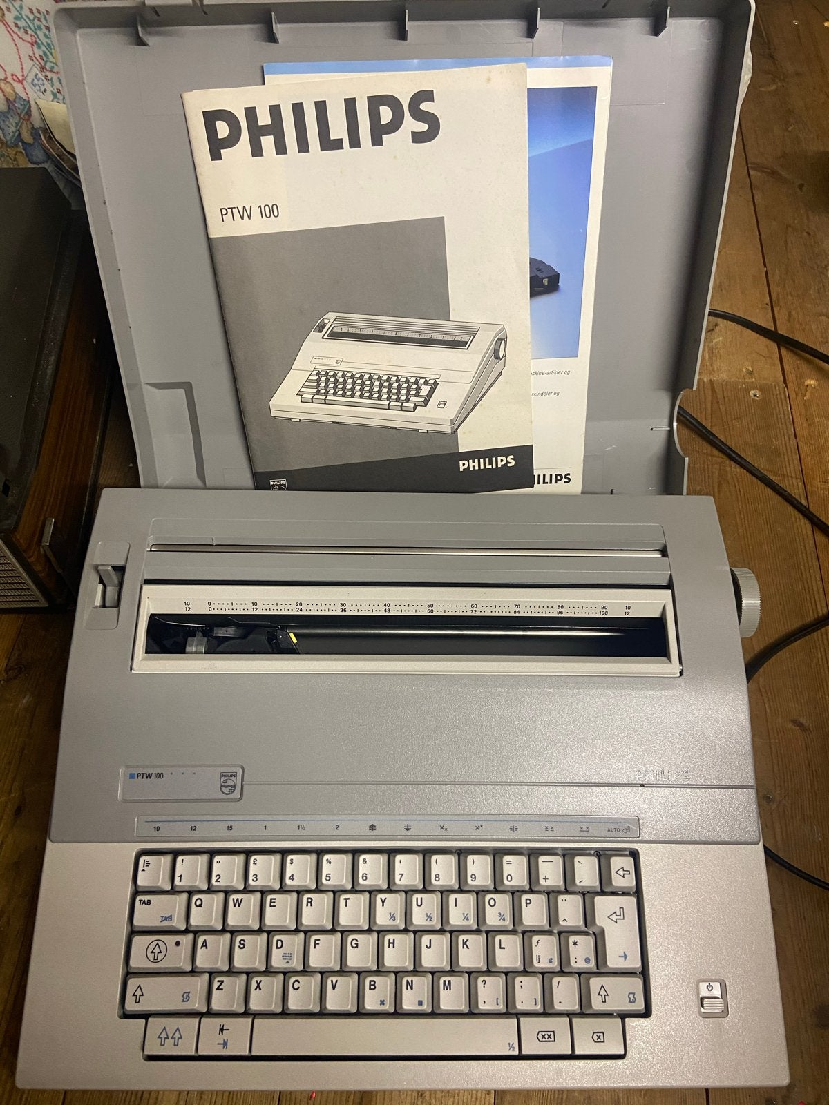 Elektrische Philips  typemachine, Diversen, Typemachines, Ophalen of Verzenden, Gebruikt