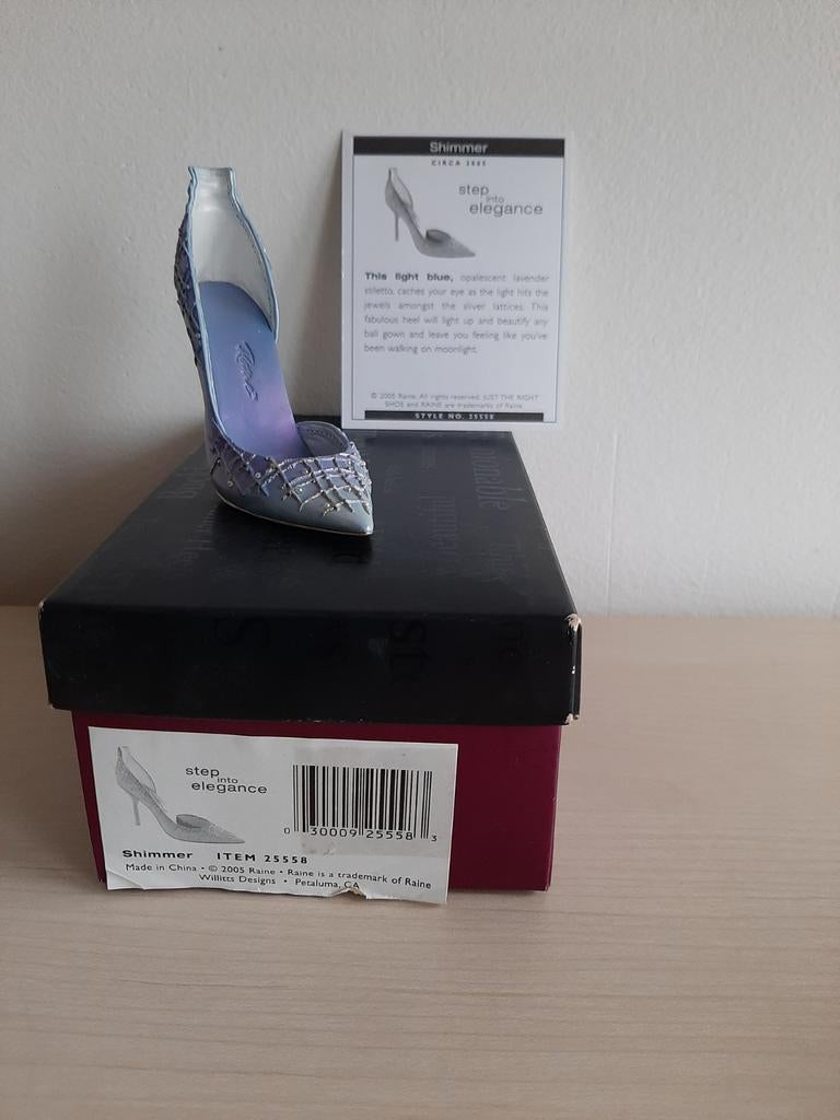 Just The Right Shoe, Ophalen of Verzenden, Zo goed als nieuw