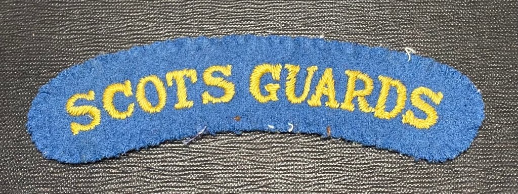 WW2 Britse Scots Guards Schouder Titel, Verzamelen, Verzenden, Landmacht, Engeland, Embleem of Badge