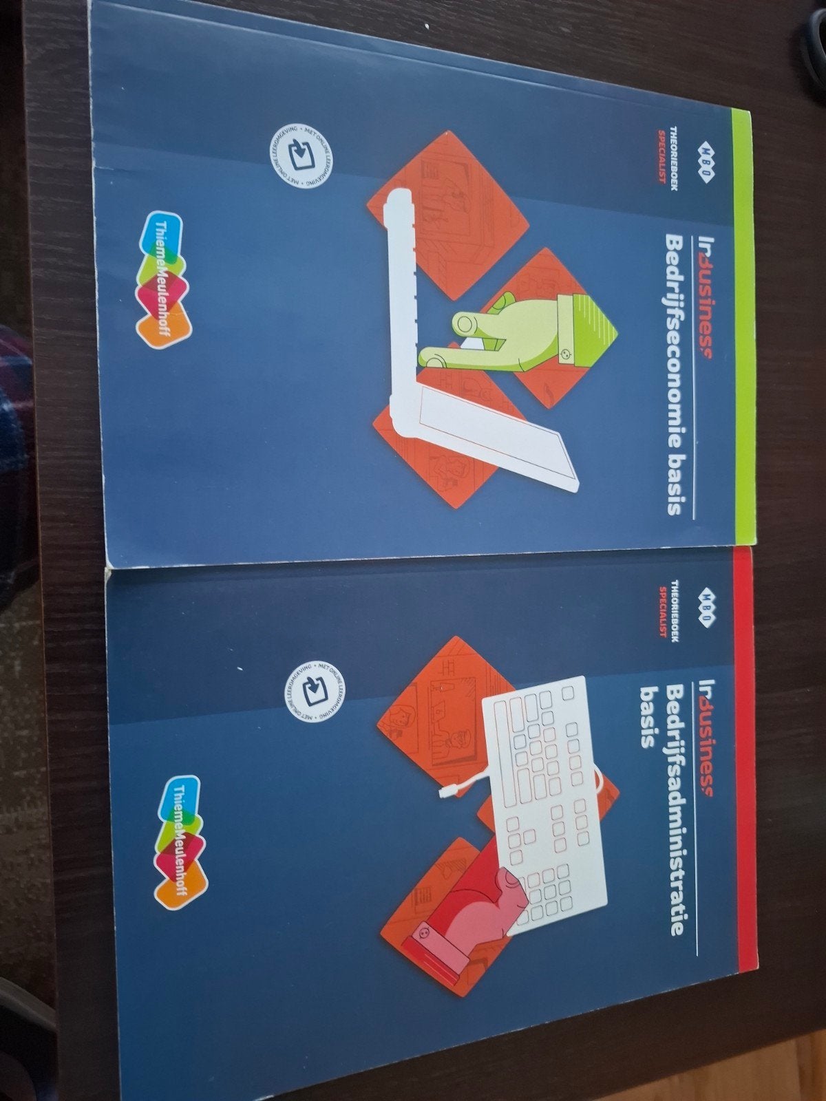 InBusiness Bedrijfsadministratie& Bedrijfseconomie basis MBO, Ophalen, Nieuw, MBO, Inbusiness
