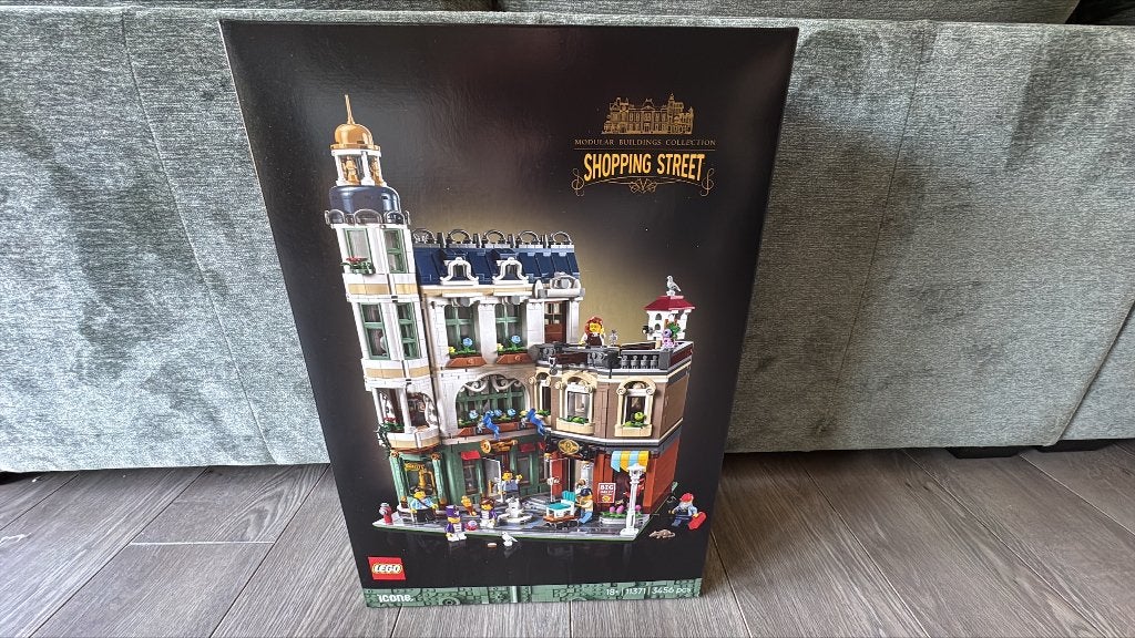 Lego Icons 11371 Winkelstraat NIEUW in Doos, Inclusief accessoires, Lego, Nieuw, Ophalen of Verzenden