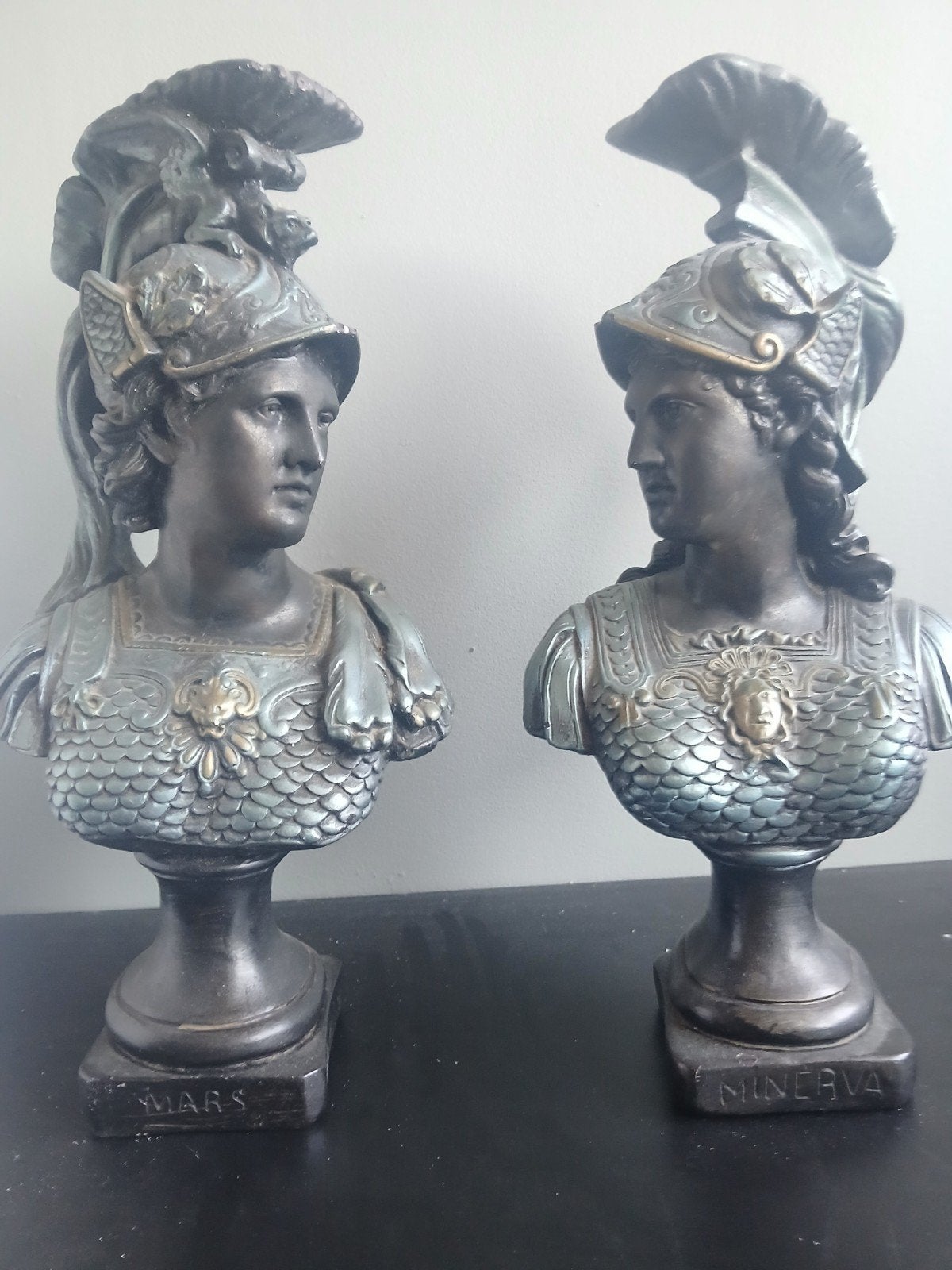Set van Mars en Minerva bustes - Klassieke stijl, Buste, Ophalen of Verzenden, Gepatineerd, 20 - 50 cm