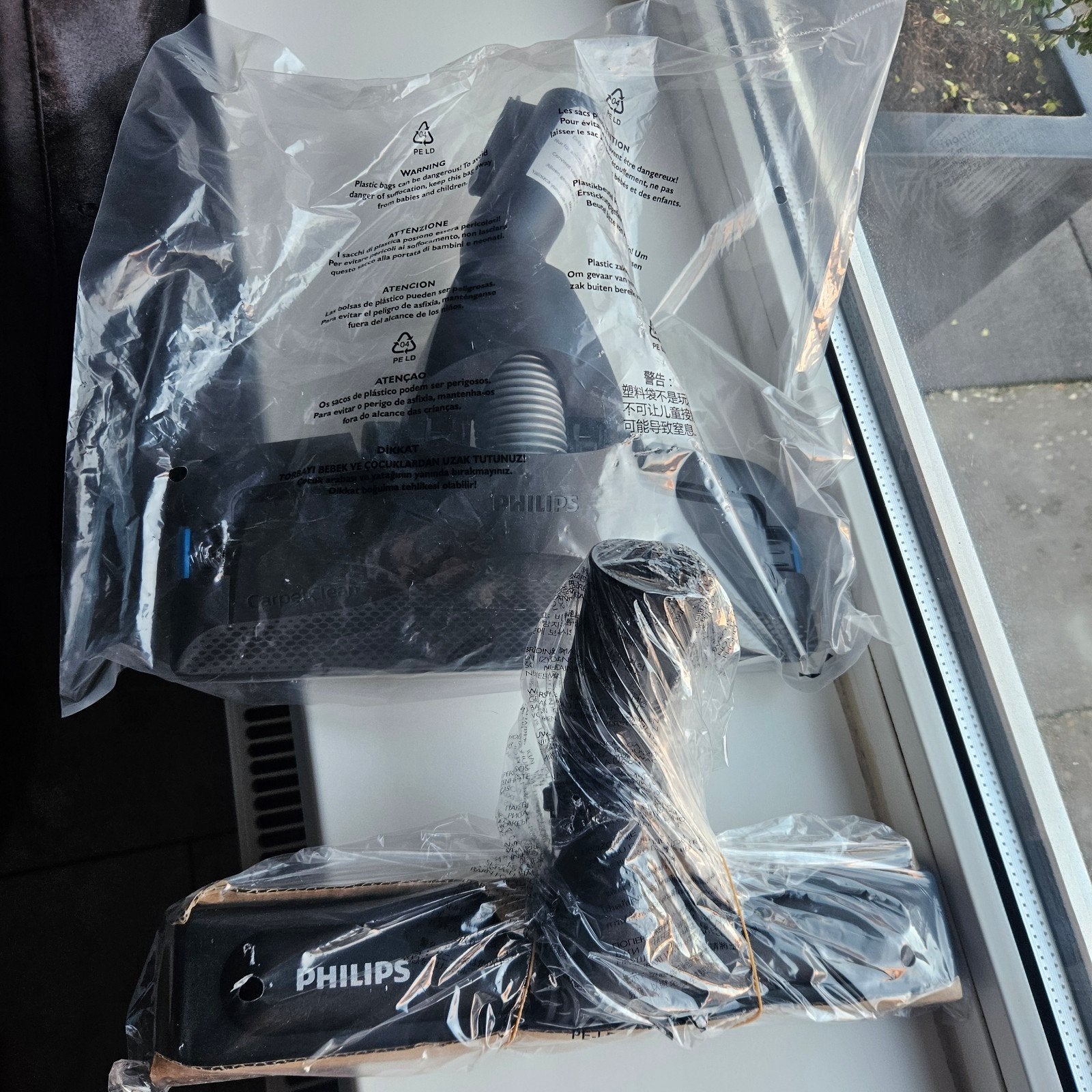 2 x Nieuwe Philips stofzuigervoet tapijt / vastevoet, Witgoed en Apparatuur, Ophalen, Nieuw