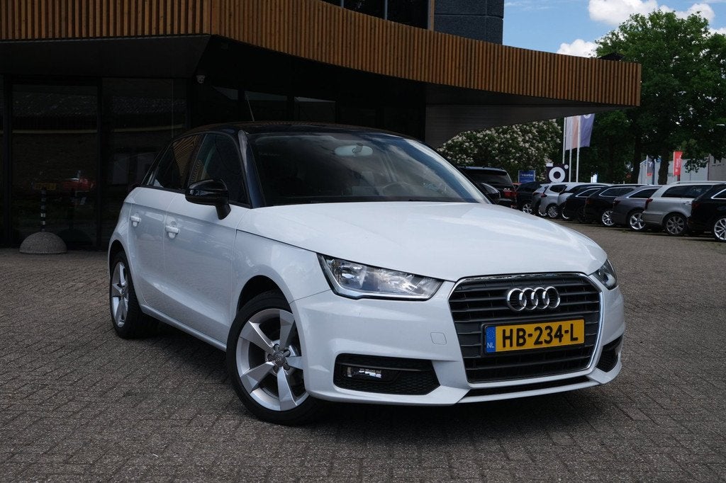 Audi A1 Sportback 1.0 TFSI Sport Pro Line|Rijklaar!|5-zits|C, Auto's, Audi, 4 stoelen, Leder en Stof, Origineel Nederlands, Bedrijf