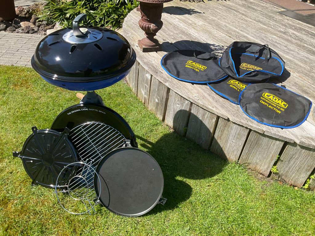 ORIGINELE CADAC SKOTTEL BRAAI MET ALLEMAAL PANNEN ERBIJ, Ophalen, Zo goed als nieuw